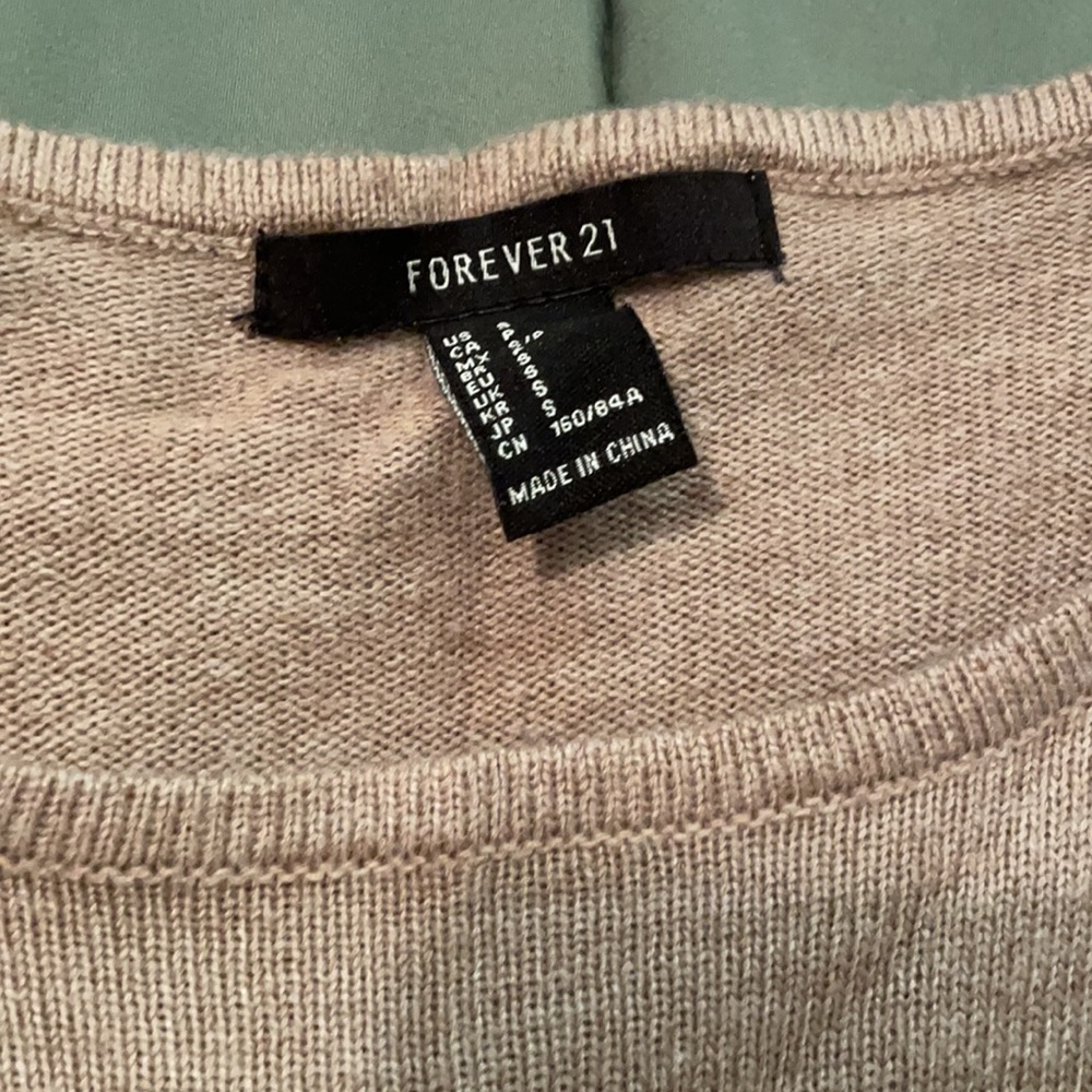 Sweater - Picture 2 of 3